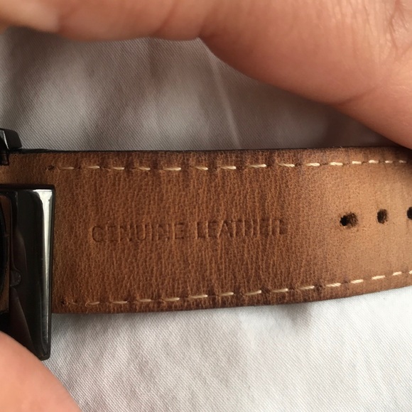 Authentic Guess watch - Picture 6 of 6